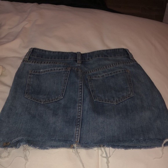 Pacsun distressed mini skirt - Picture 2 of 2